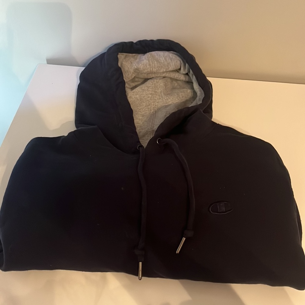Sweatshirt - Picture 2 of 2